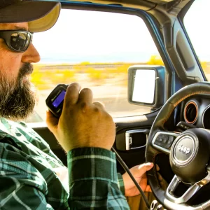 Radio GMRS ¿El grandioso mundo para comunicarte en tu Jeep y 4x4? gmrs